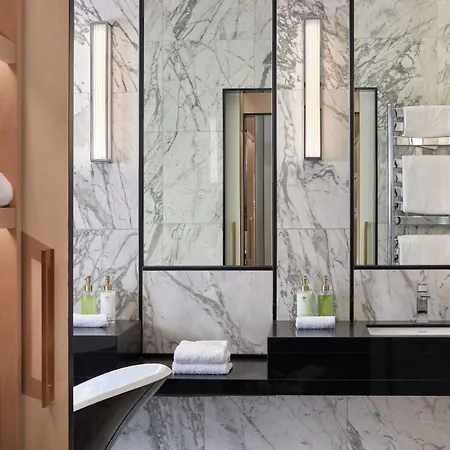 Maison Albar - Le Victoria Szálloda 5*